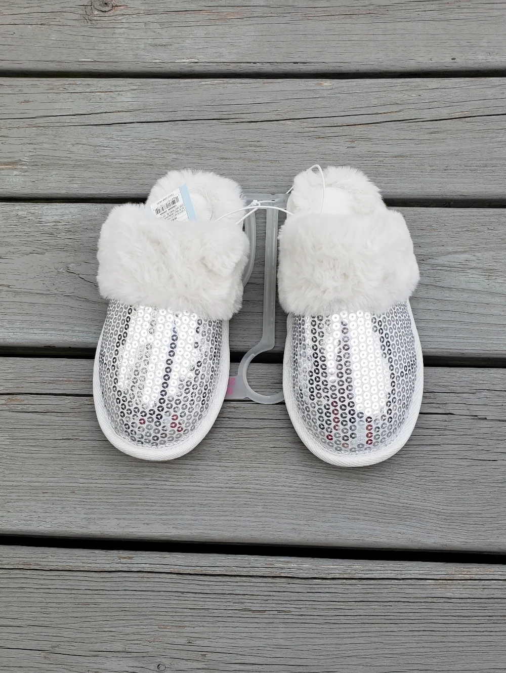 Cat & Jack Silver Sequins Faux Fur Slippers Size Medium (2 - 3)